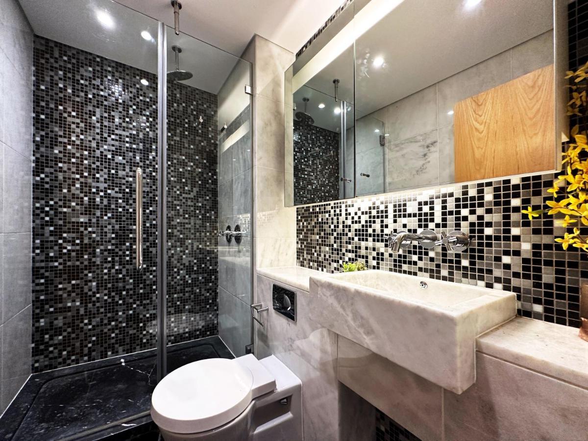 Stylish Apartment In Canary Wharf Лондон Екстериор снимка