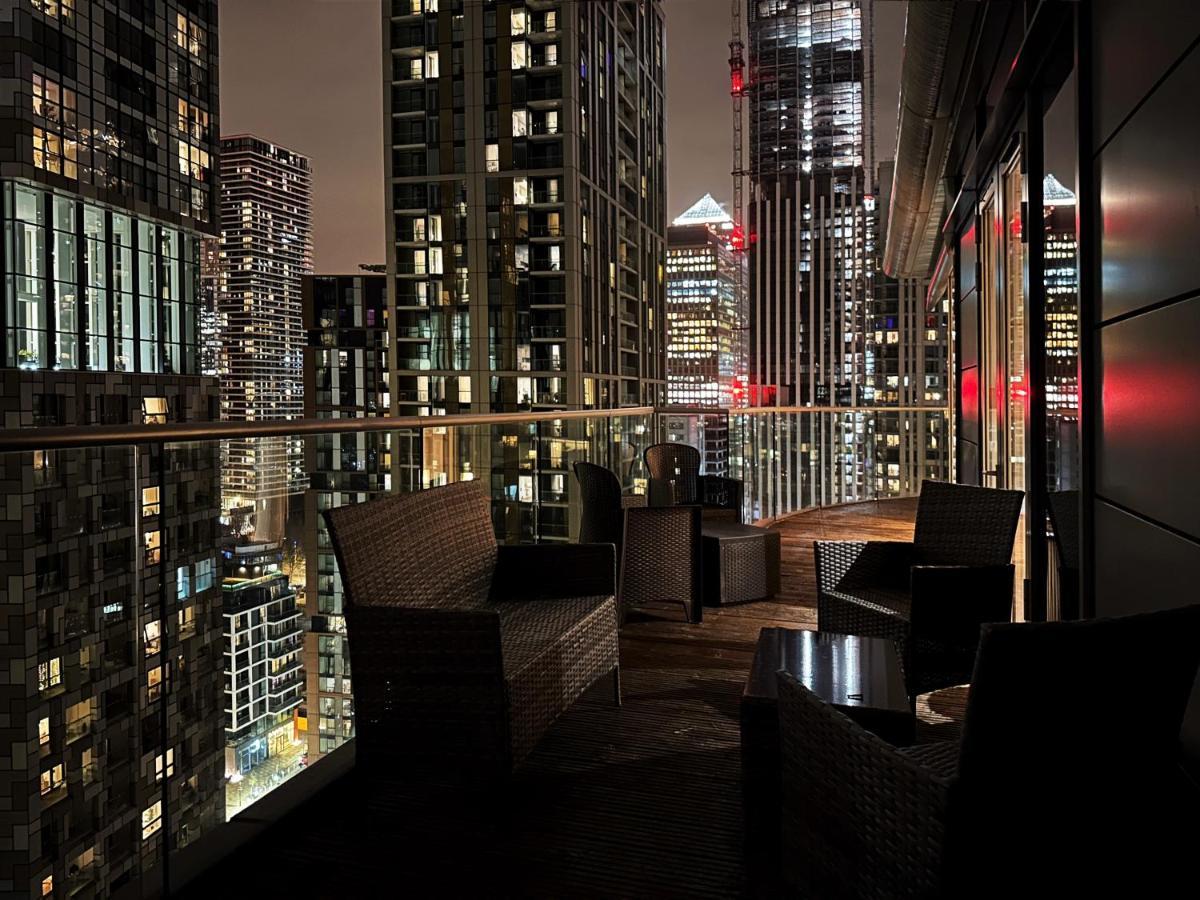 Stylish Apartment In Canary Wharf Лондон Екстериор снимка