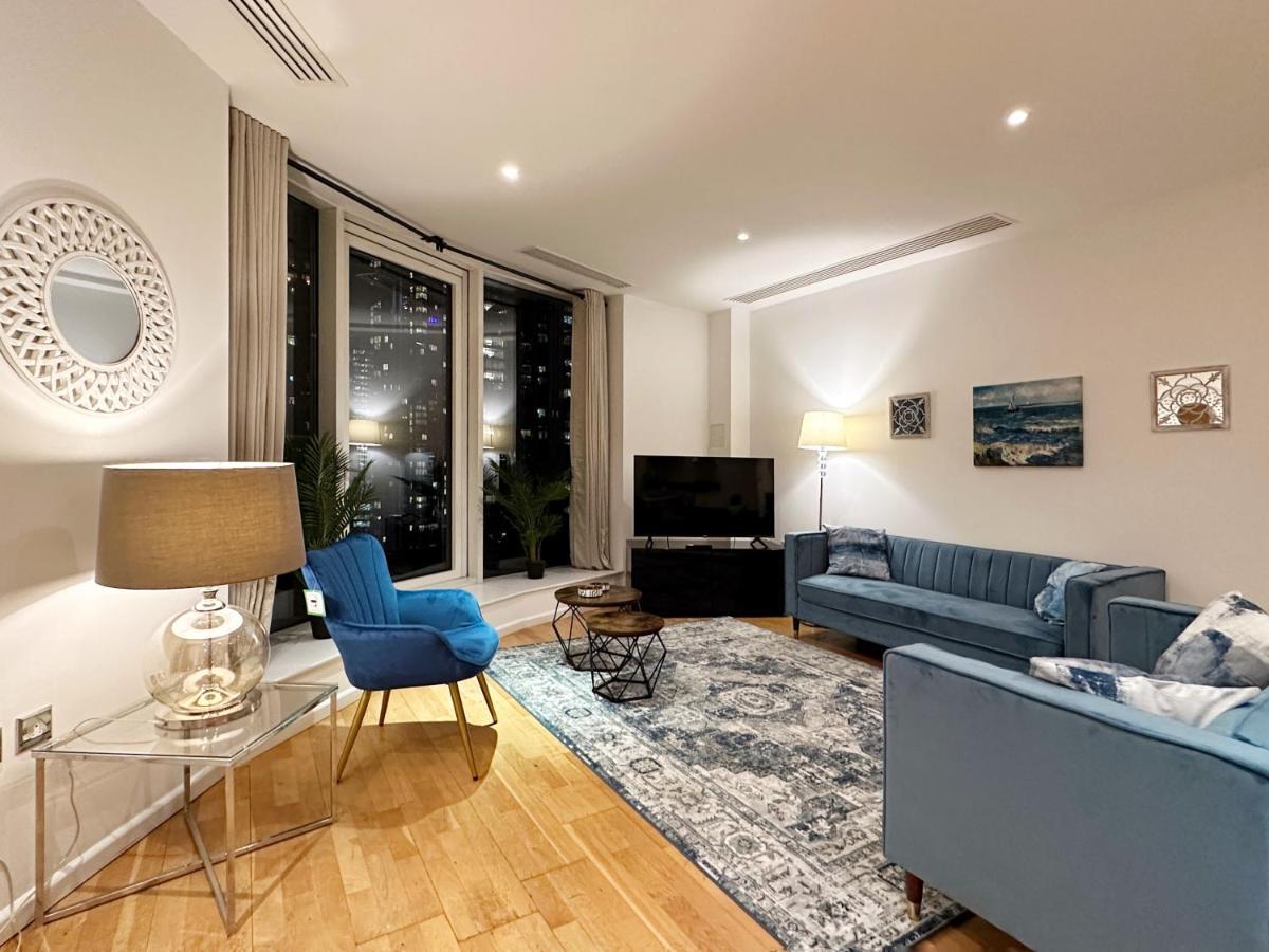 Stylish Apartment In Canary Wharf Лондон Екстериор снимка