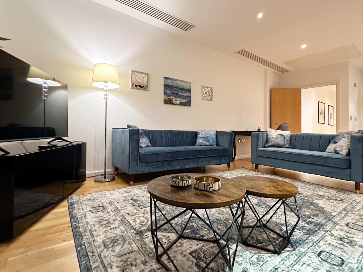 Stylish Apartment In Canary Wharf Лондон Екстериор снимка