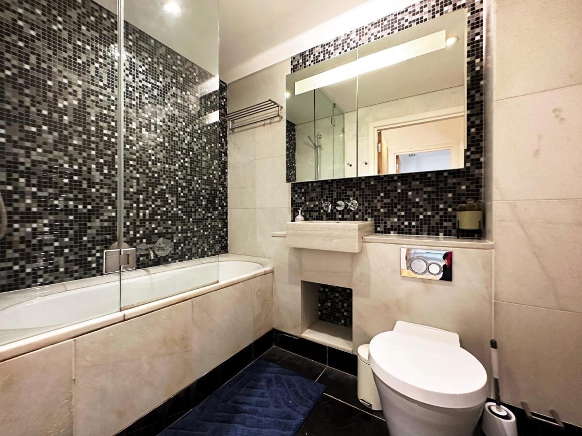 Stylish Apartment In Canary Wharf Лондон Екстериор снимка